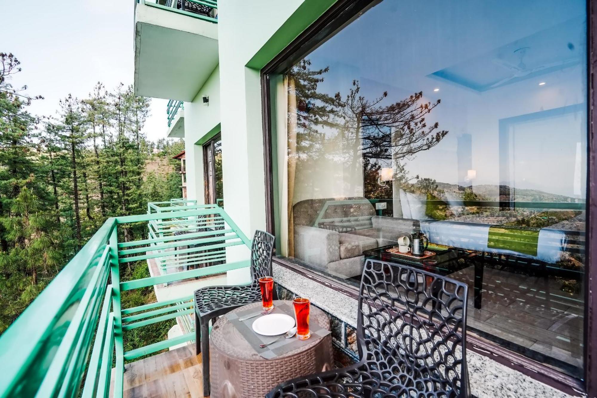 Nature Valley View Resort Mashobra !! Luxury Choice !! Gaming Zone !! Open Terrace !! Big Parking Šimla Exteriér fotografie